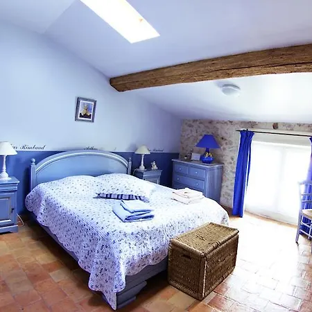 L'abri Du Poète Couette-café Besse-sur-Issole